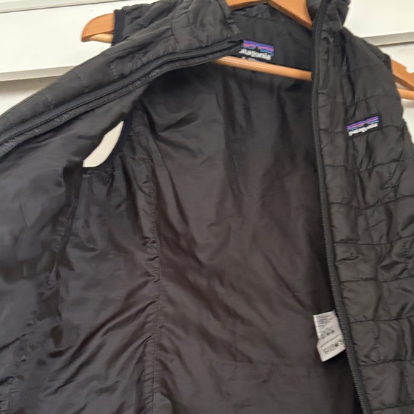 Patagonia Black Vest - Picture 6 of 6